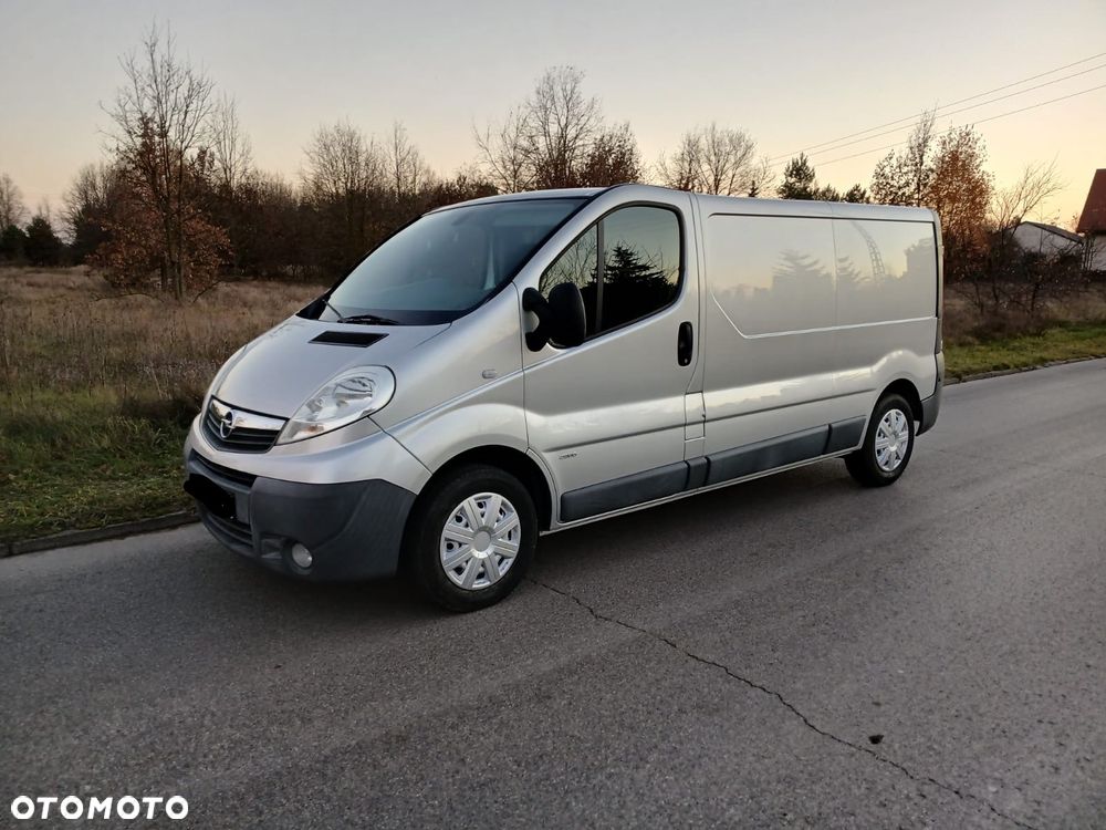 Opel VIVARO - 2