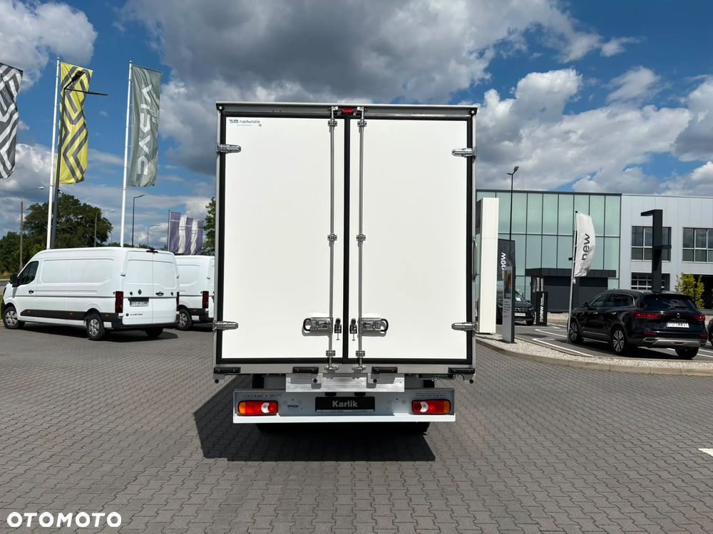 Renault nowy Master kontener izotermiczny 8 EP - 8
