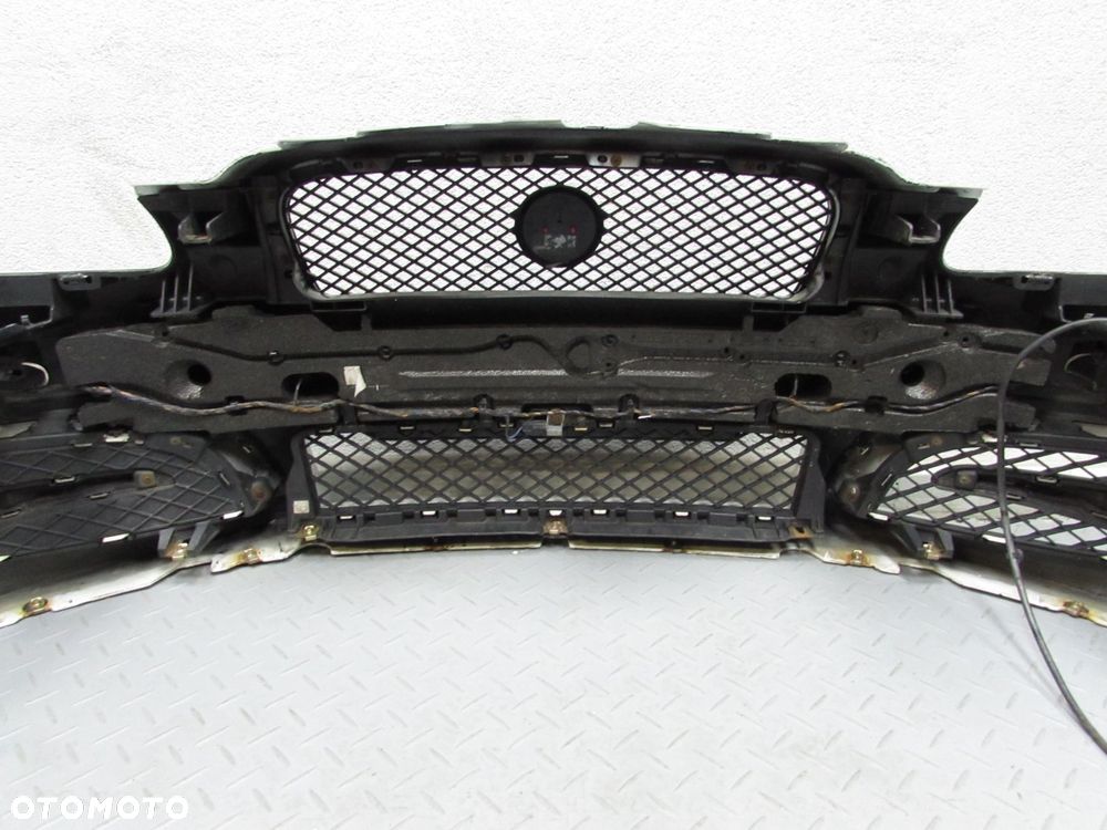 JAGUAR XF 11-15 ZDERZAK PRZOD CX2M-17C831-BB - 12