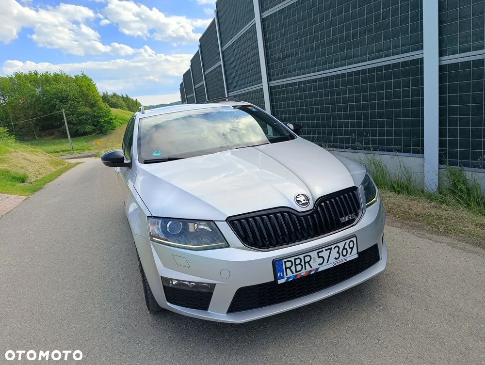 Skoda Octavia 2.0 TDI RS - 10