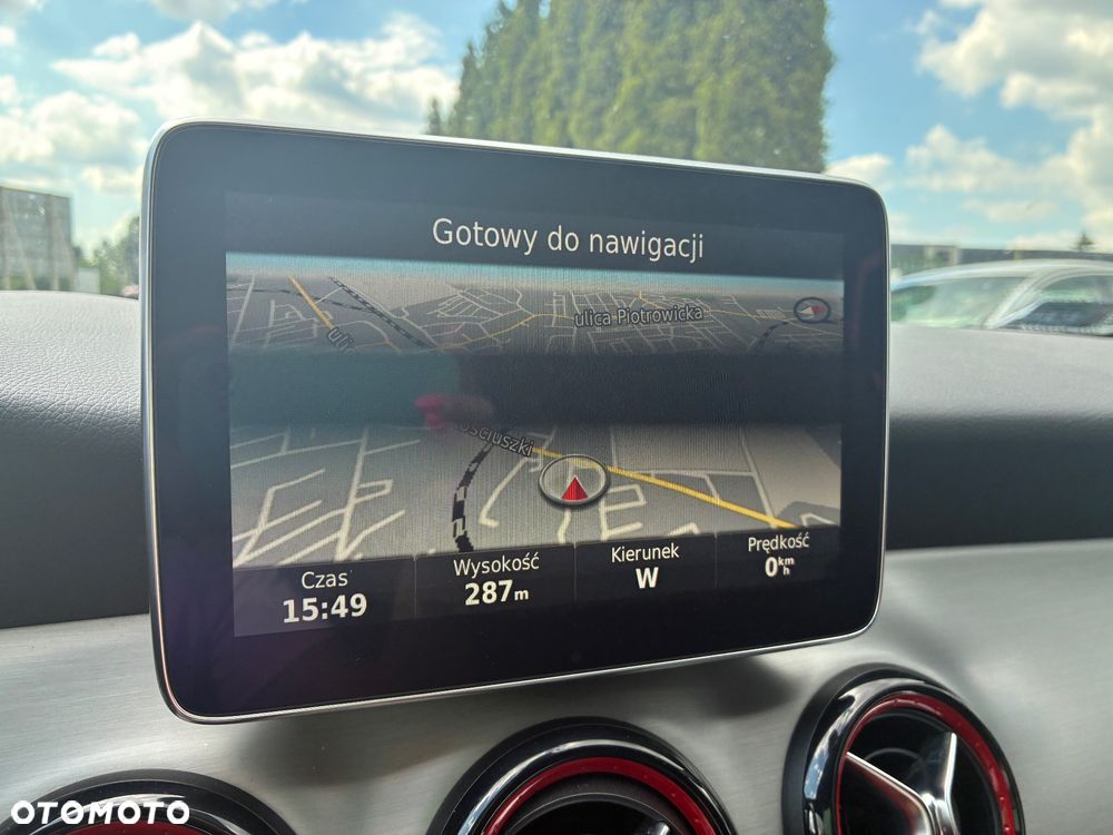 Mercedes-Benz CLA 250 4Matic 7G-DCT Sport - 25