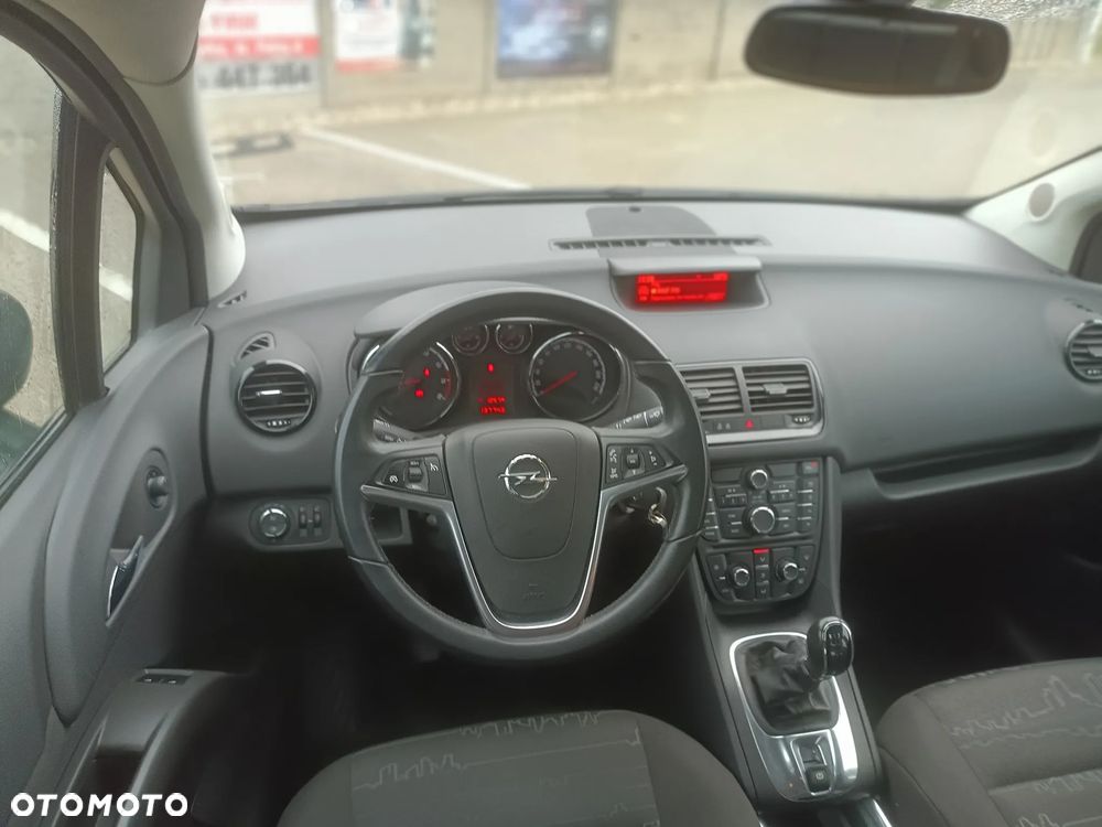 Opel Meriva - 19