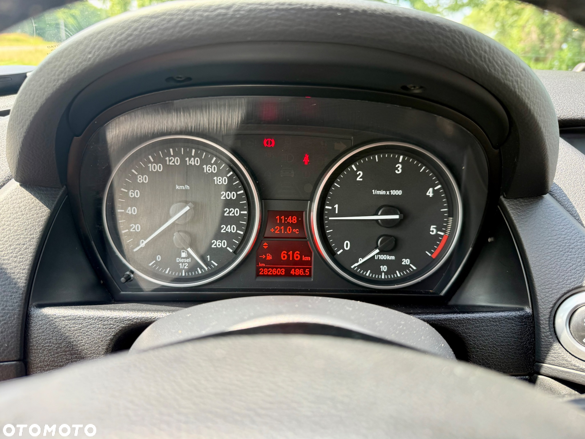 BMW X1 sDrive18d - 12