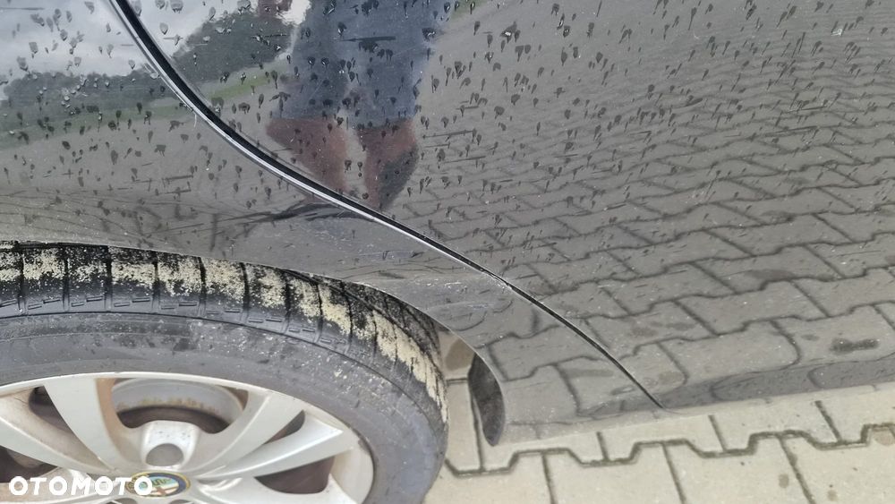 Alfa Romeo Giulietta 1.6 JTDM 16V - 10