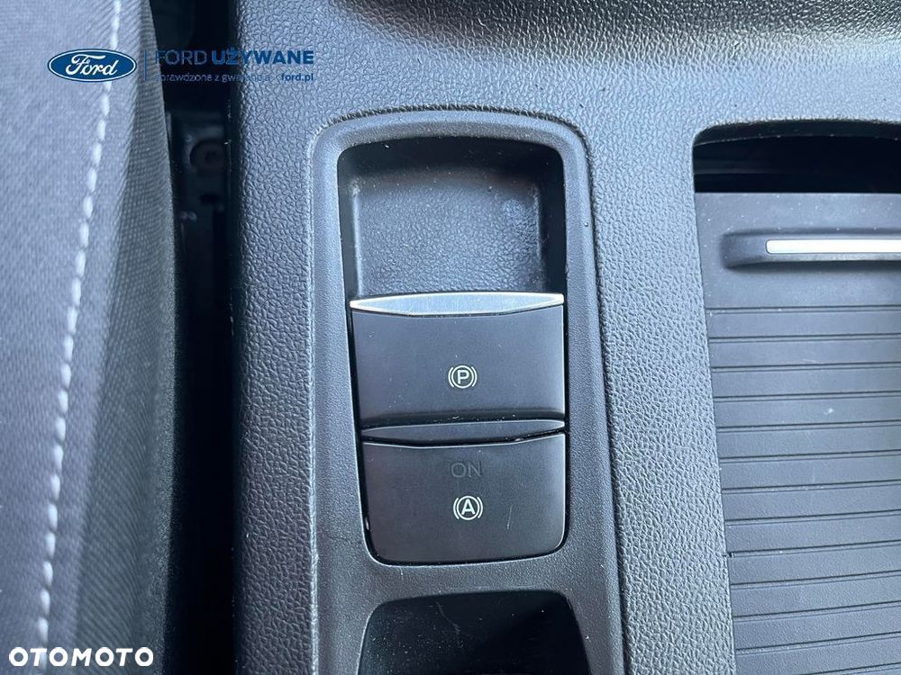 Ford Focus 1.5 EcoBlue Start-Stopp-System COOL&CONNECT DESIGN - 25