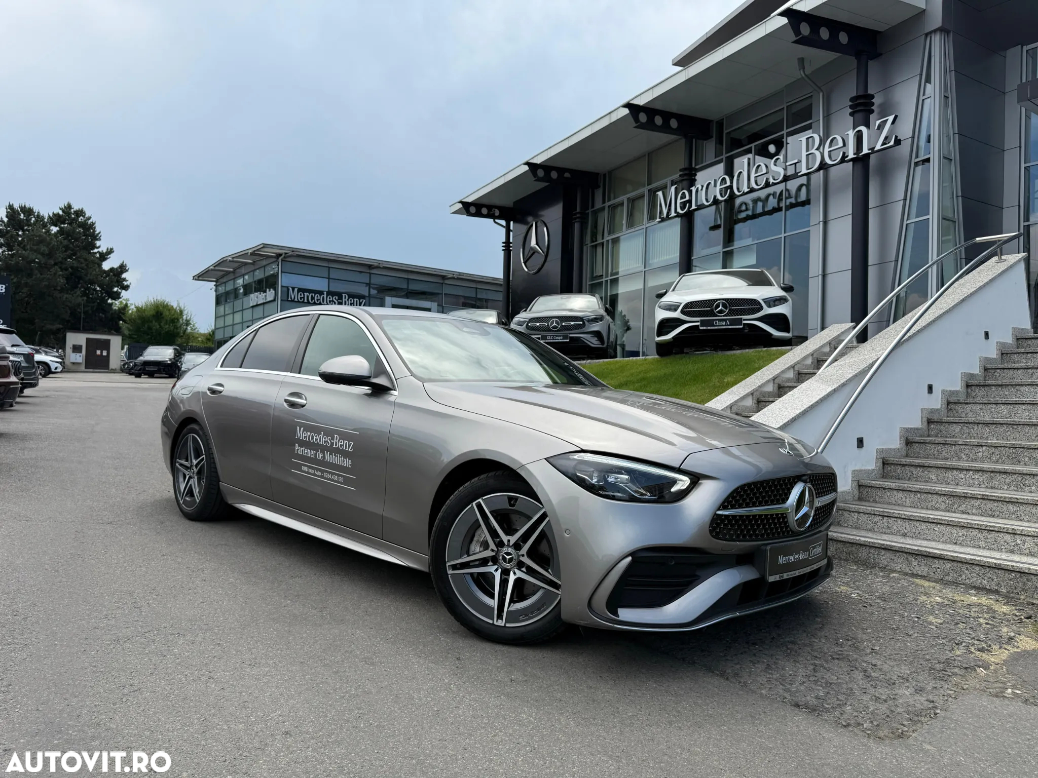 Mercedes-Benz C - 4