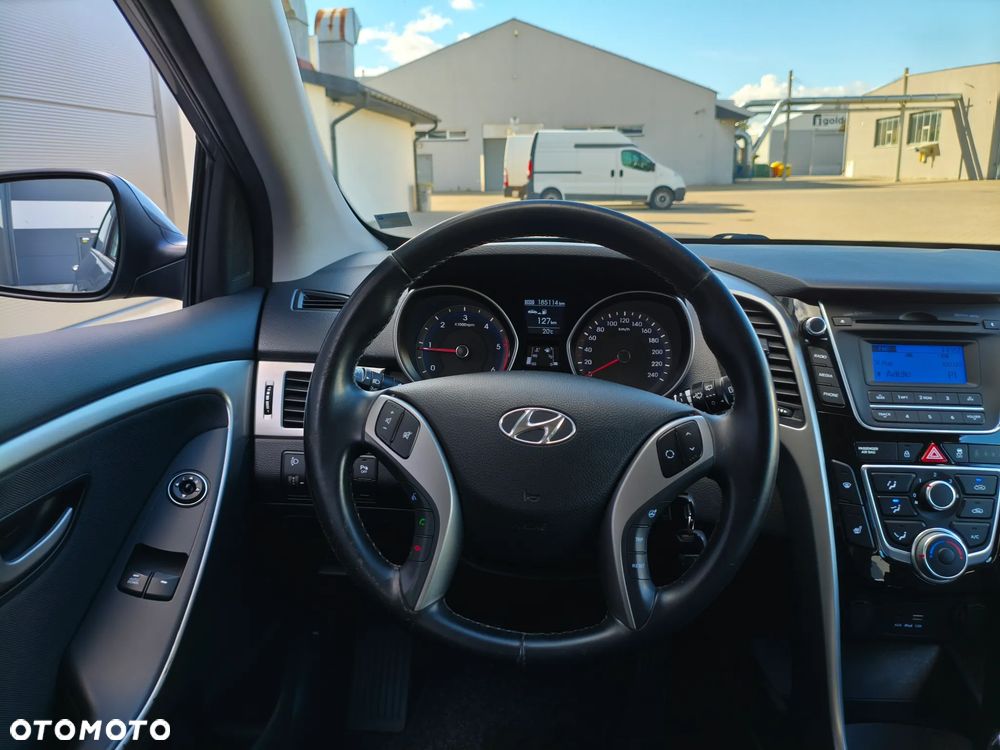 Hyundai i30 1.6 CRDI Trend - 19