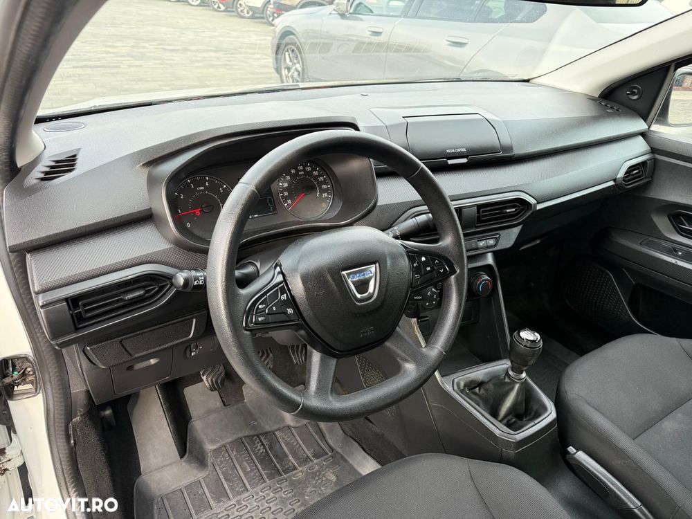 Dacia Logan - 12