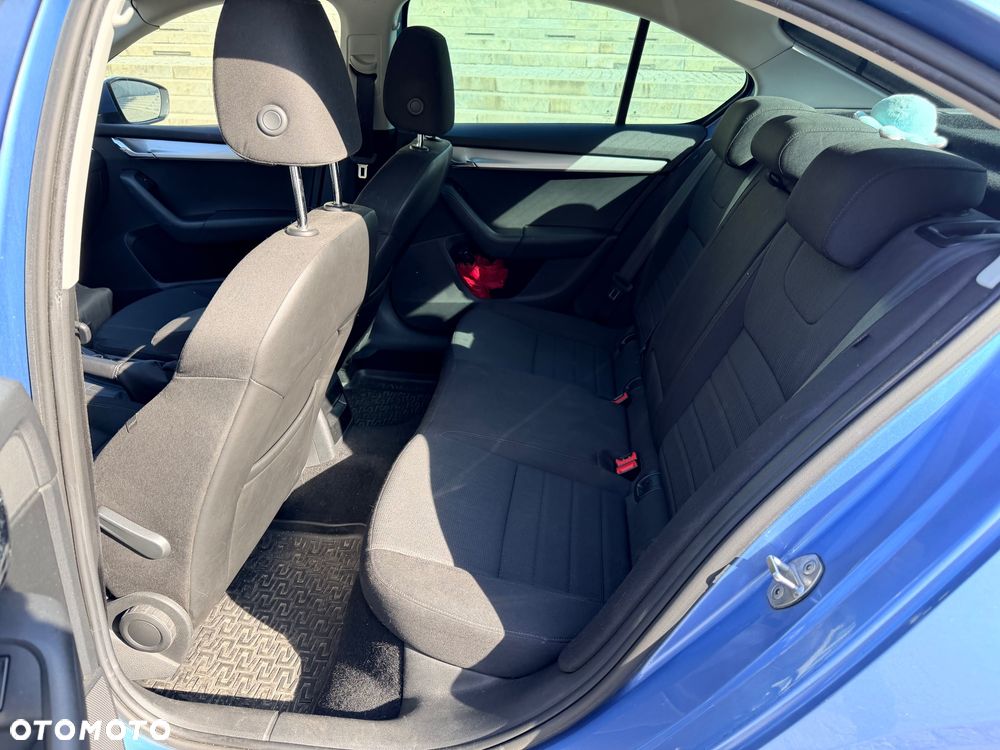 Skoda Octavia 1.4 TSI Style DSG - 12