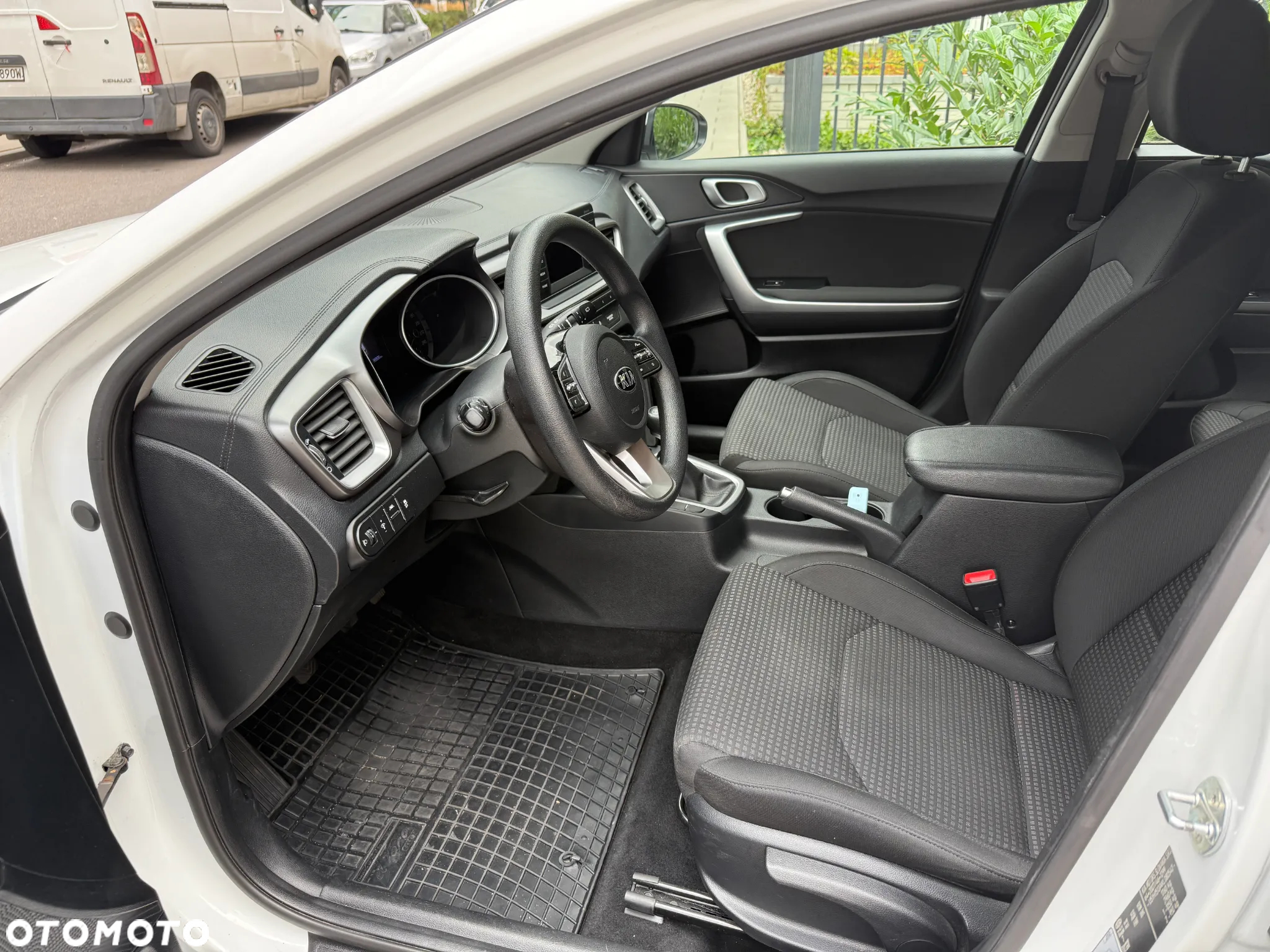 Kia Ceed 1.4 S - 6