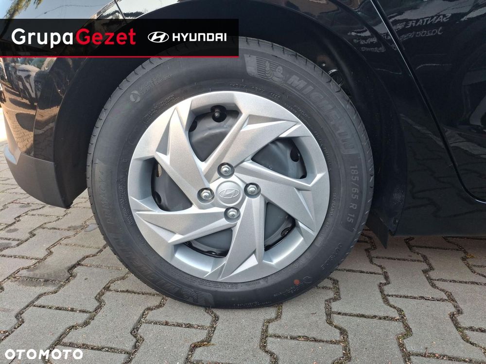 Hyundai i20 - 18