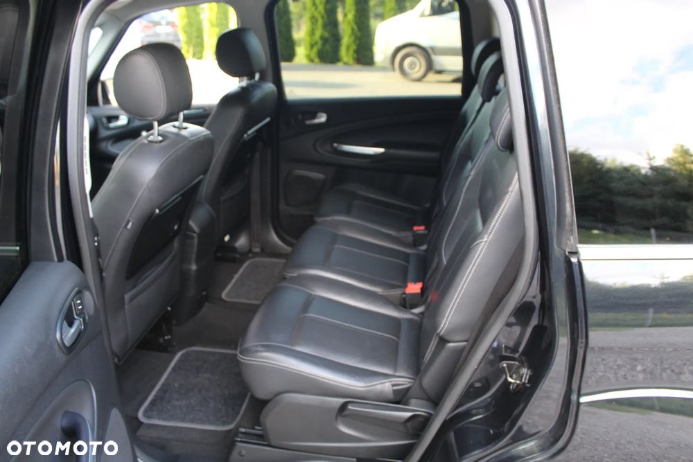 Ford Galaxy 2.0 TDCi DPF Ghia - 21