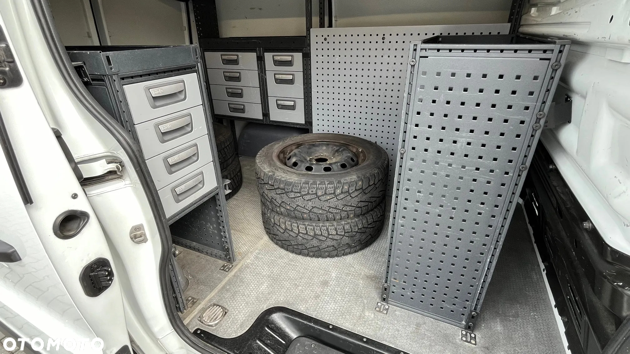 Renault Trafic - 15