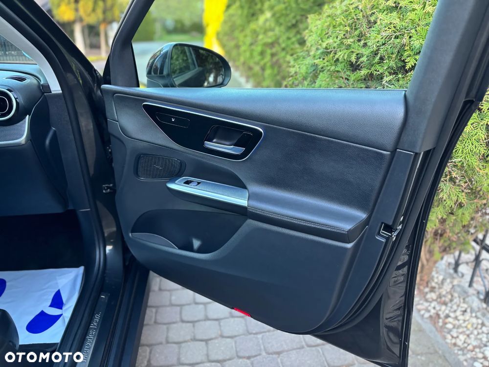 Mercedes-Benz GLC 220 d 4Matic 9G-TRONIC Avantgarde Advanced - 13