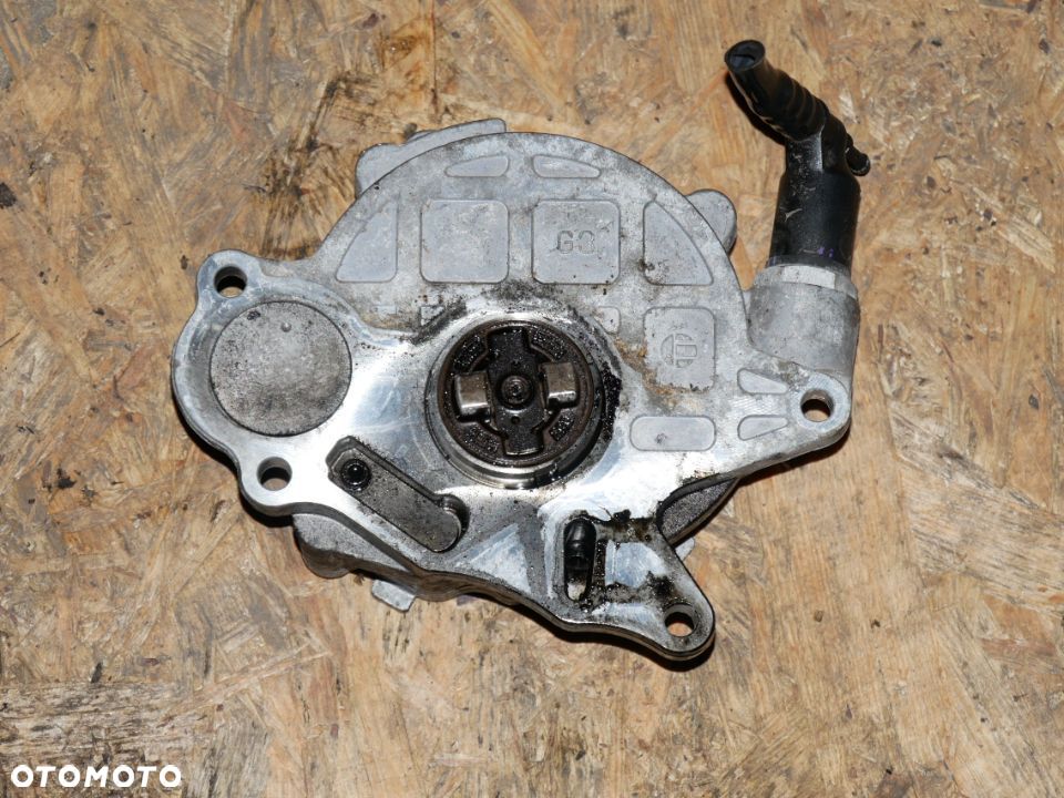 POMPA VACUM SKODA YETI 2.0 TDI CFH 03L145100F - 2
