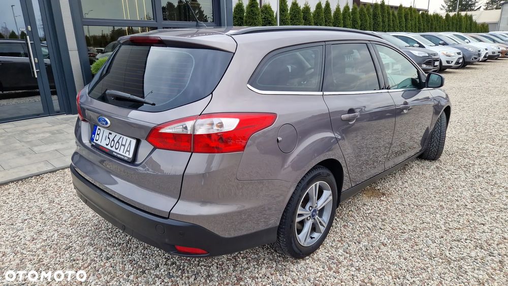 Ford Focus SW 1.6 TDCi DPF Titanium - 25