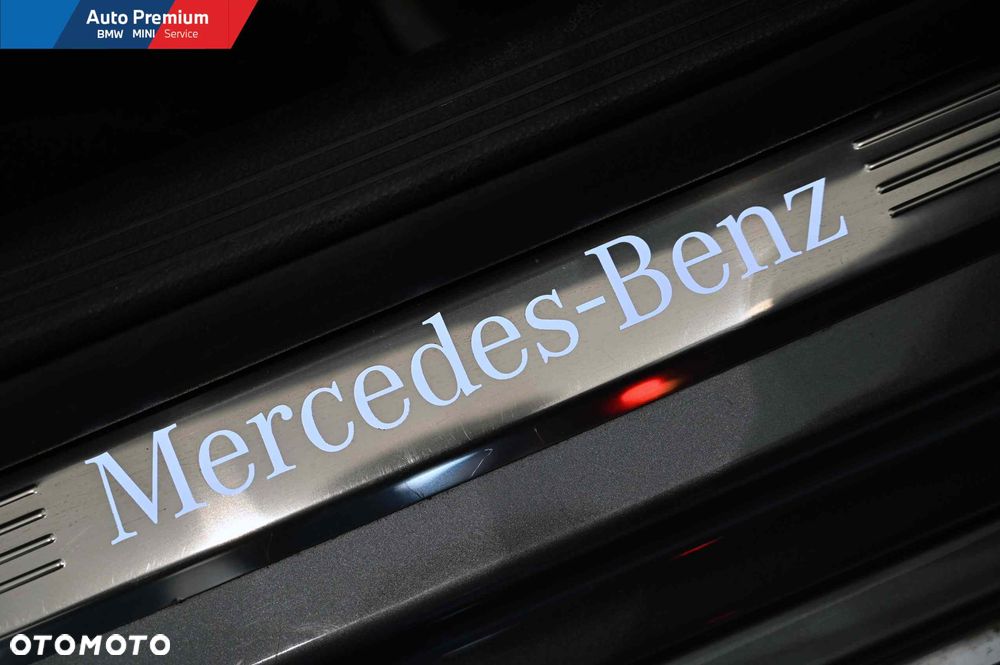 Mercedes-Benz Klasa E 220 d 9G-TRONIC - 24