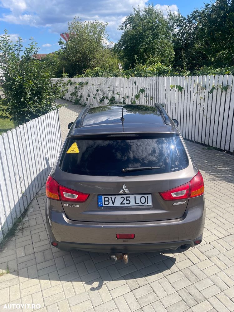 Mitsubishi ASX - 6