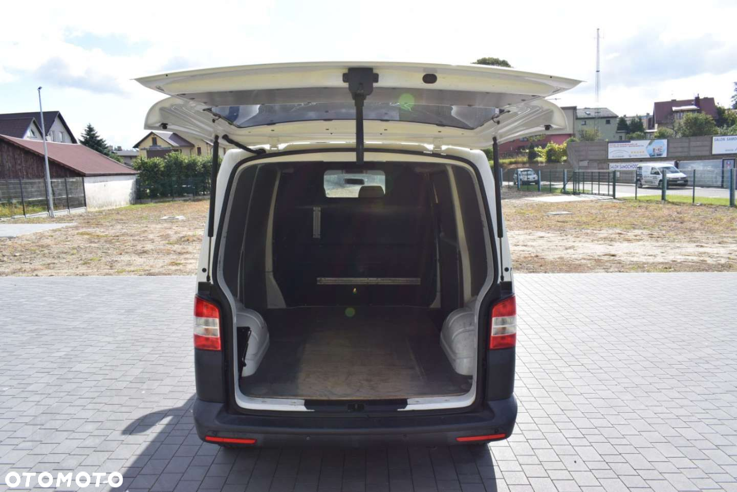 Volkswagen Transporter T5 - 11