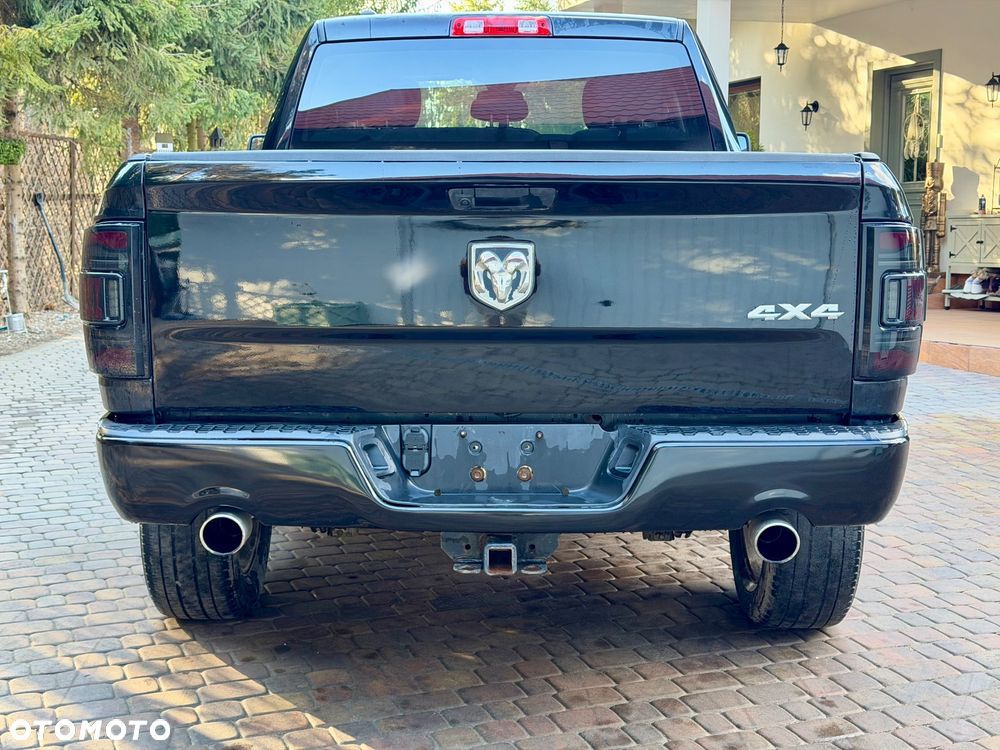 Dodge RAM 5.7 4x4 - 6