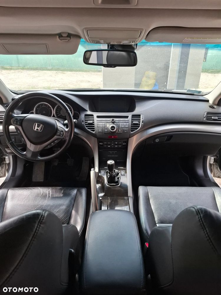 Honda Accord 2.2d Executive Nav - 7