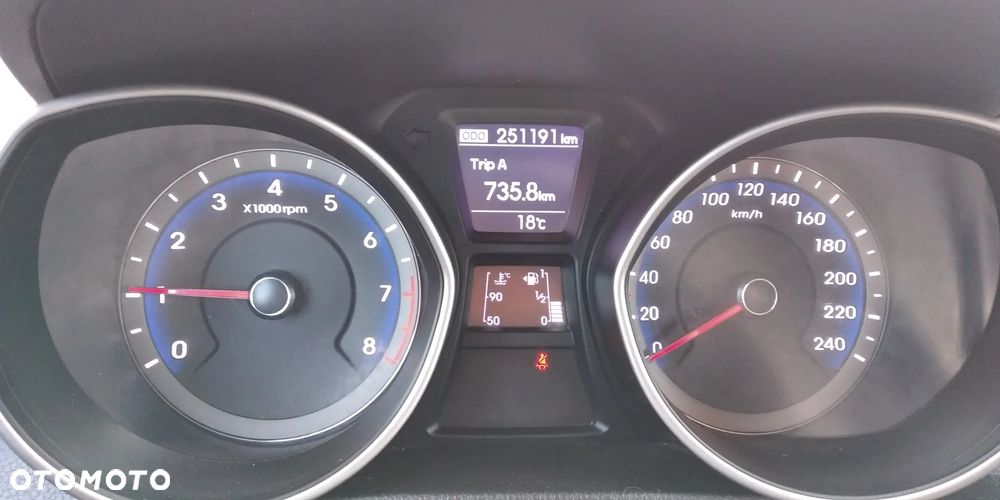 Hyundai i30 blue 1.6 GDI Trend - 16