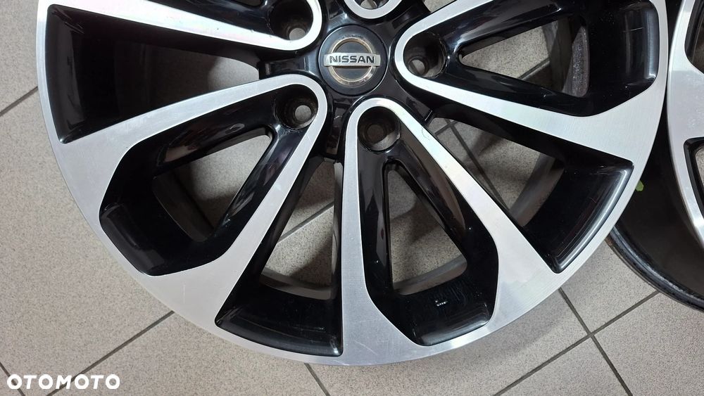 Felgi Aluminiowe 18 Nissan Qashqai 5x114.3 ET 40 - 3