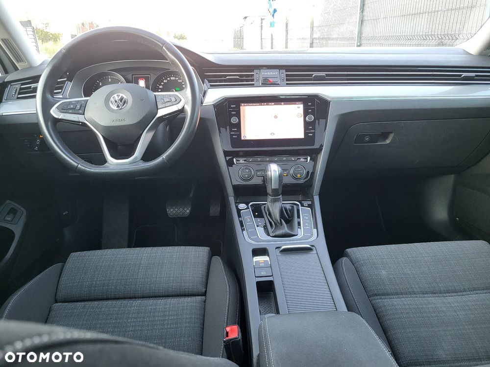 Volkswagen Passat 2.0 TDI SCR DSG Business - 16