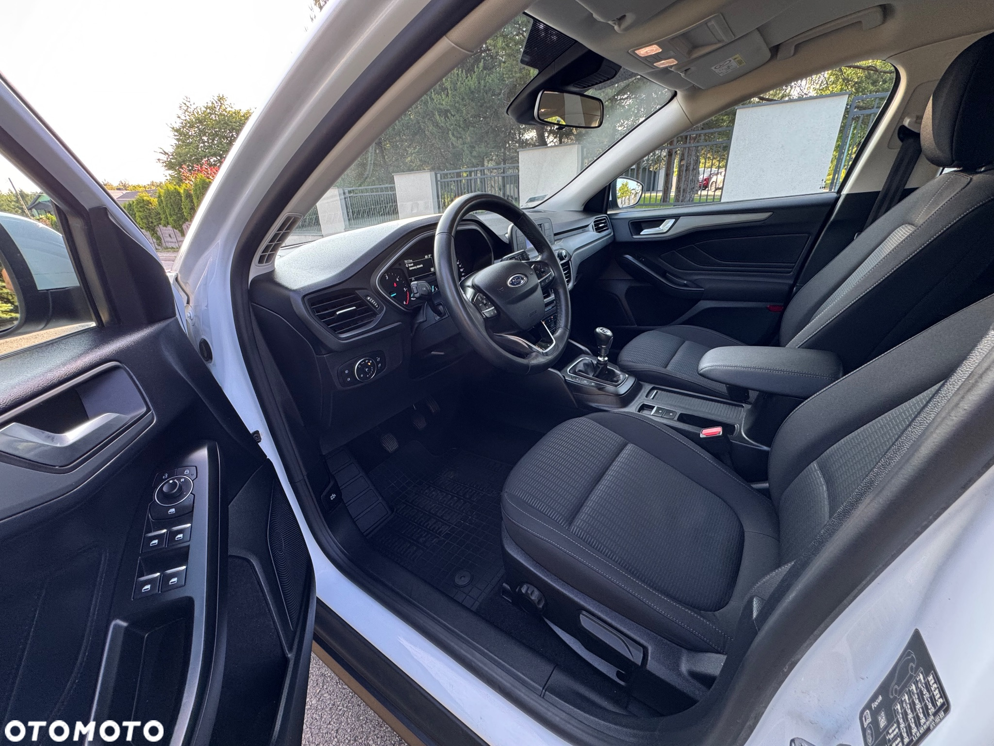Ford Focus 1.5 EcoBlue Connected - 9