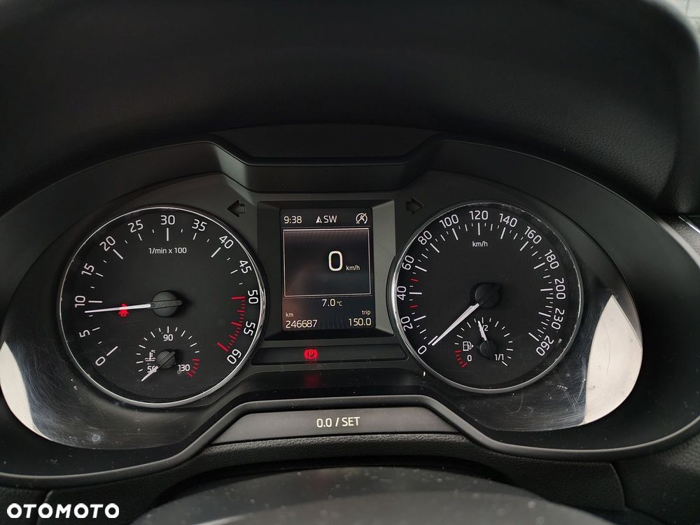 Skoda Octavia 2.0 TDI 4x4 Elegance - 21