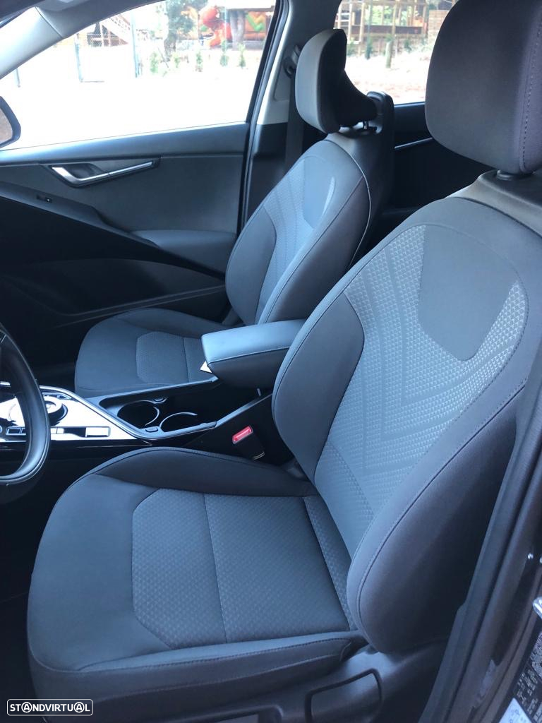 Kia e-Niro - 22