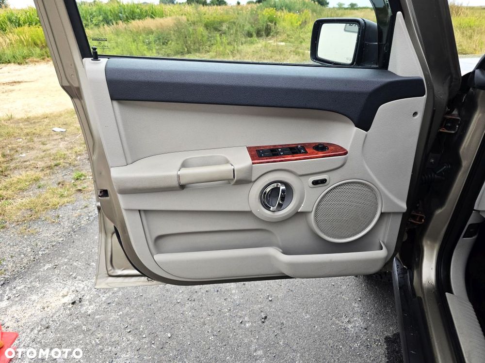 Jeep Commander 5.7 V8 HEMI Automatik Limited - 9