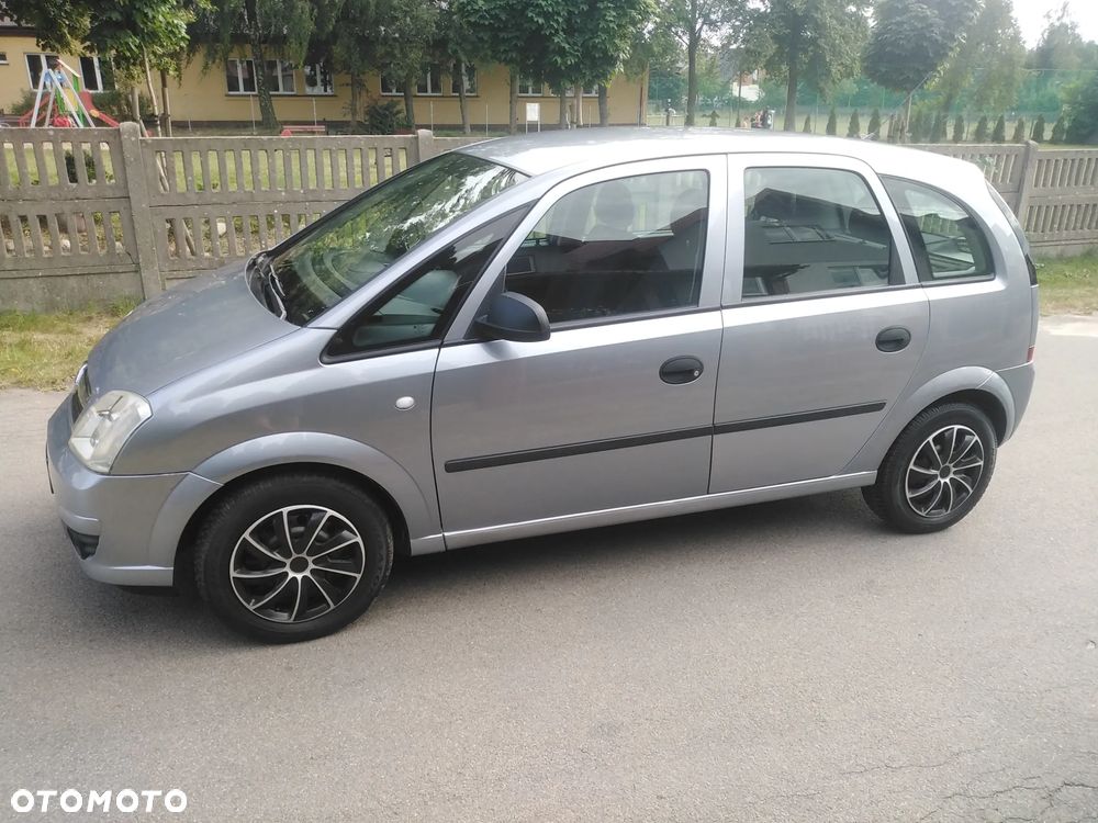 Opel Meriva 1.4 Essentia - 33