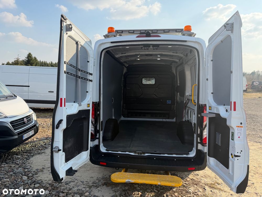Ford Transit - 14