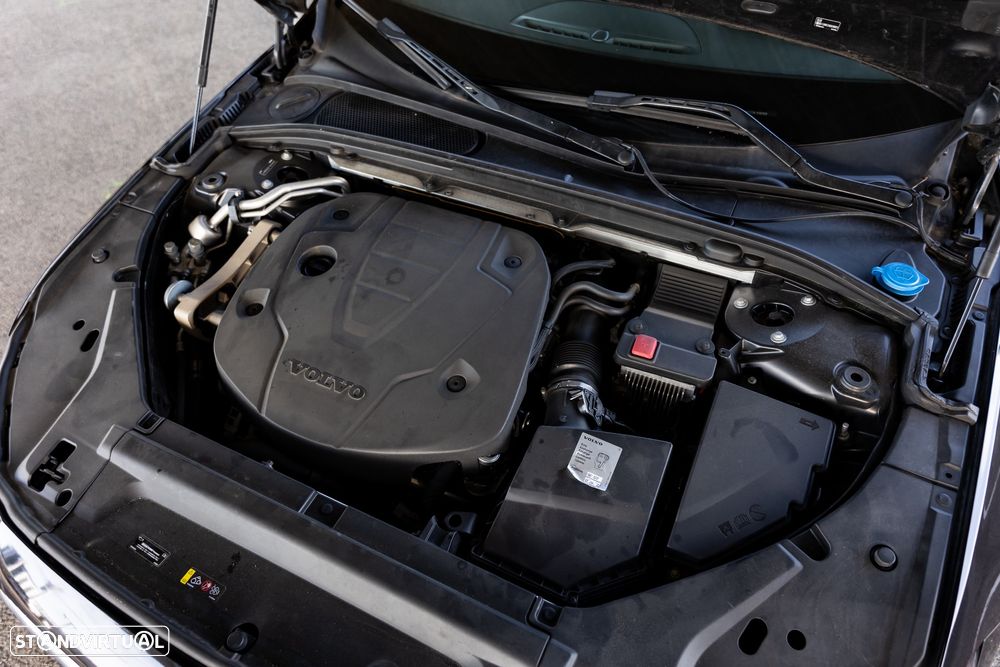 Volvo V90 D4 AWD Geartronic - 27