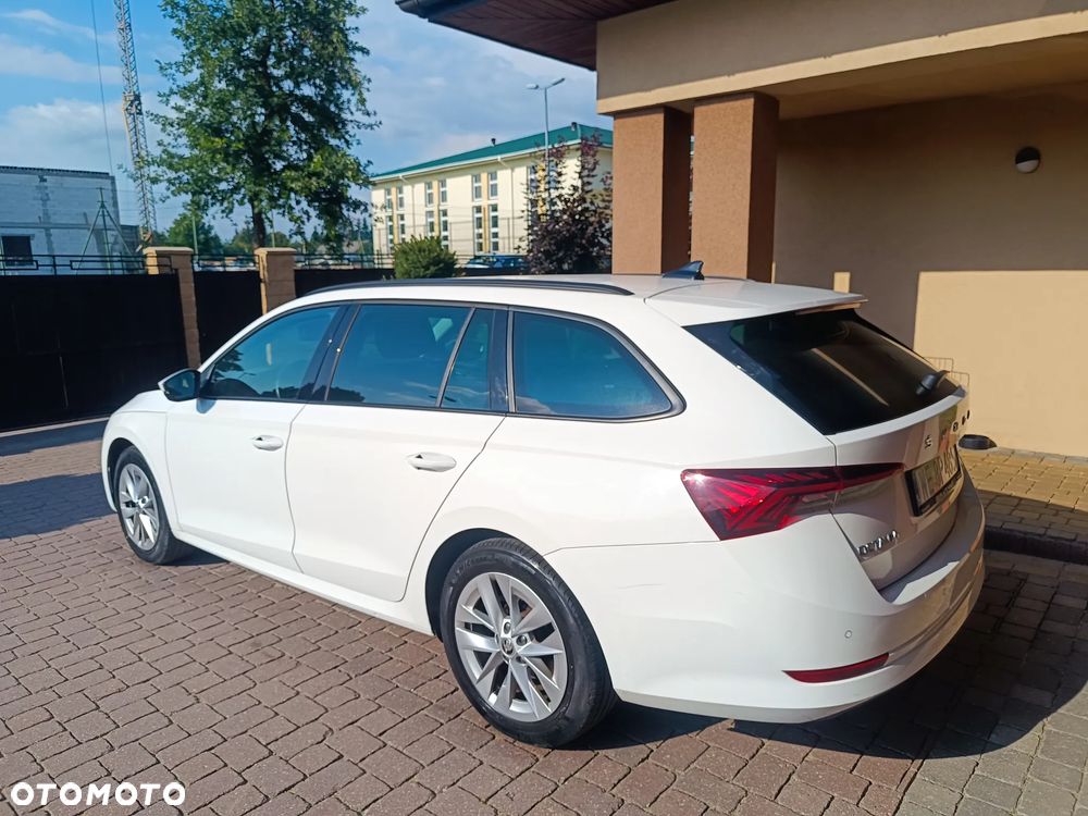 Skoda Octavia 1.5 TSI ACT Ambition DSG - 37