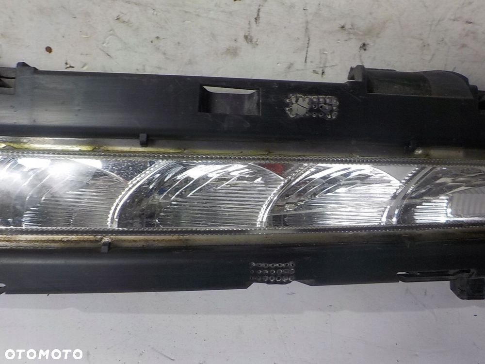 FORD MONDEO IV MK4 LAMPA PRZÓD LISTWA HALOGEN LED DRL PRAWY BS7113B218 - 3