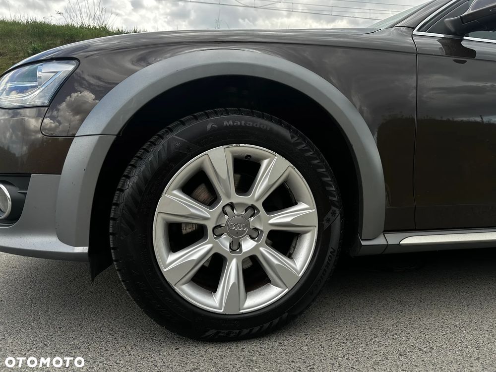 Audi A4 Allroad 2.0 TDI clean diesel Quattro S tronic - 4