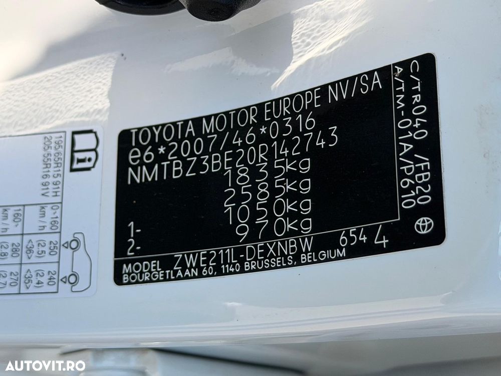 Toyota Corolla 1.8 HSD Dynamic - 33