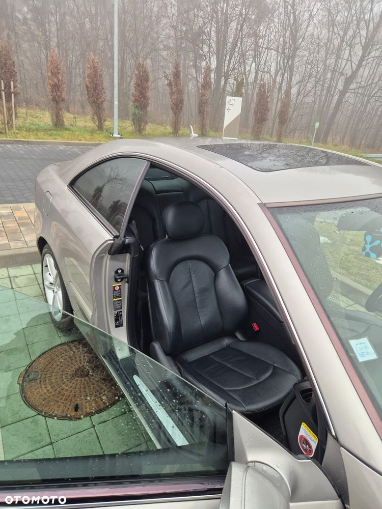 Mercedes-Benz CLK 320 CDI 7G-TRONIC Avantgarde - 12