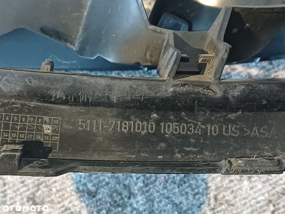 NR 90 Uchwyt, mocowanie halogenu zderzaka przód BMW X6 E71 7181010 7181009 - 9