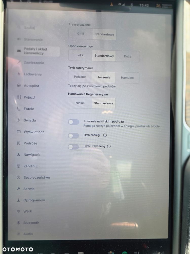 Tesla Model X - 29