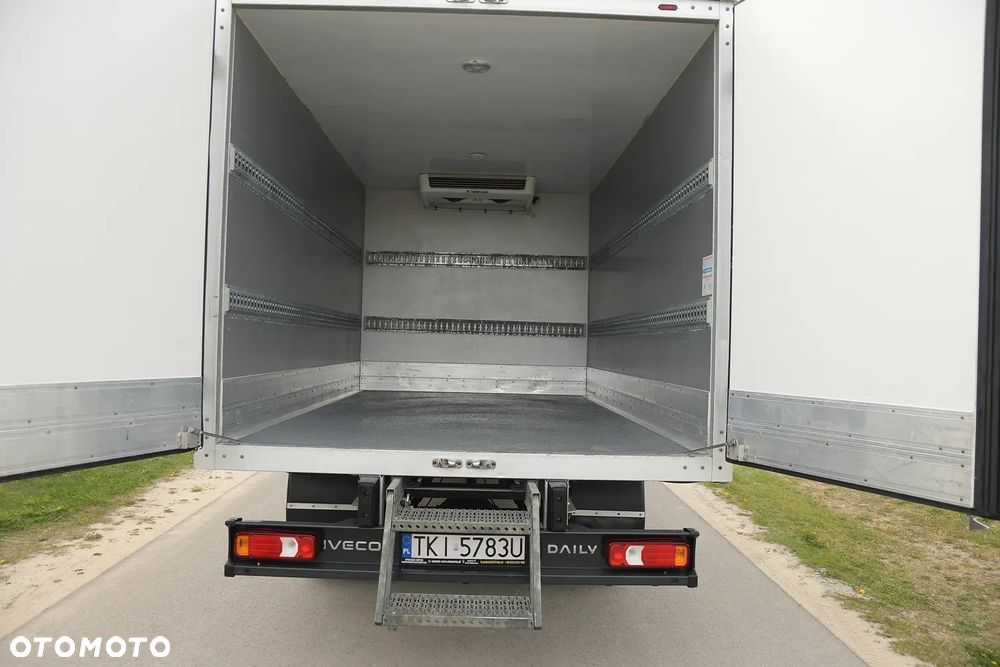 Iveco DAILY 35-180 * CHŁODNIA / MROŹNIA * THERMO KING V300 MAX * HiMATIC * IDEALNY STAN!* JAK NOWY! - 20