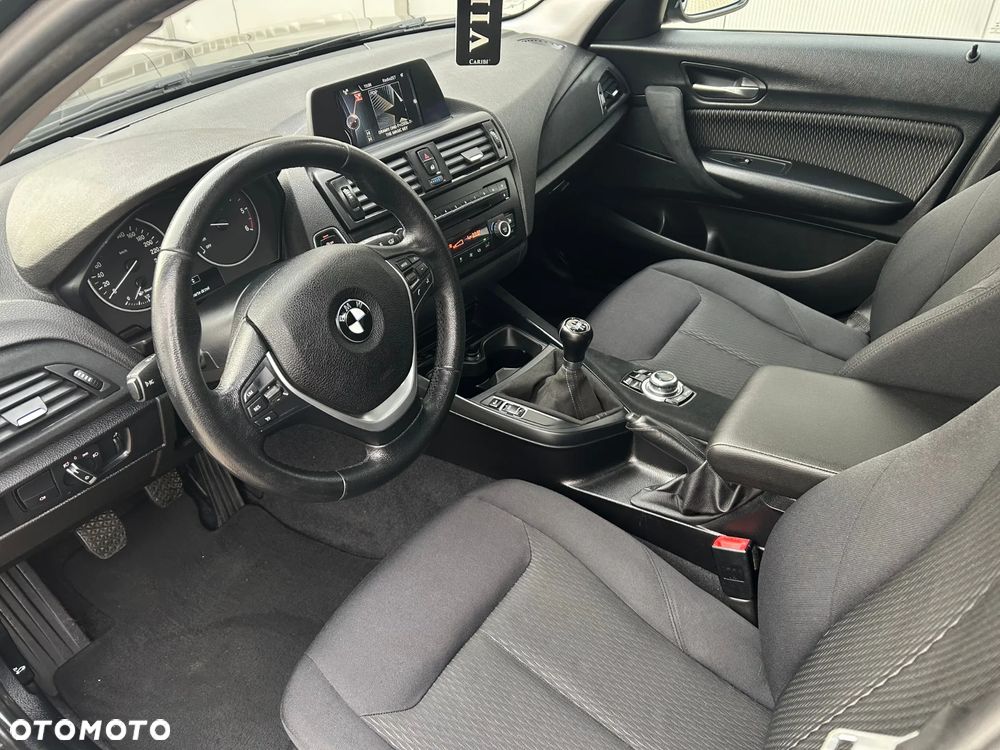 BMW Seria 1 120d Sport Line - 9