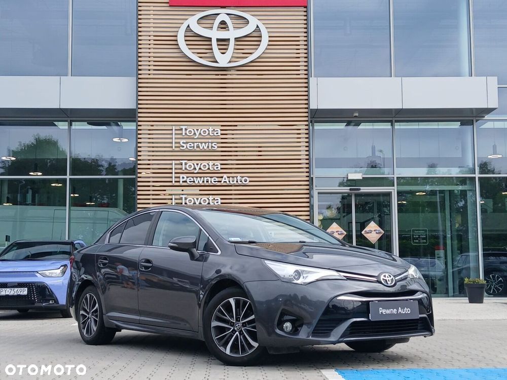 Toyota Avensis 1.8 Premium EU5 - 1