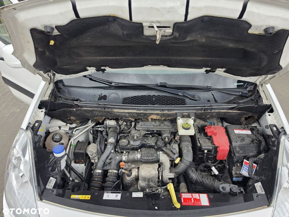 Peugeot Partner 1.6 HDi Outdoor - 21