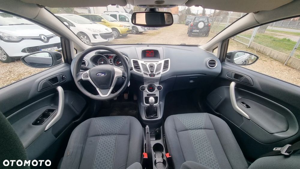 Ford Fiesta 1.25 Titanium - 9