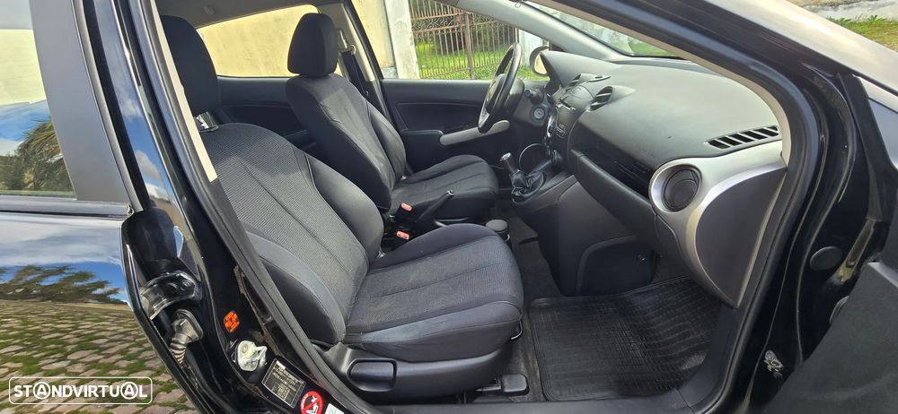 Mazda 2 1.4 MZ-CD Sport - 8