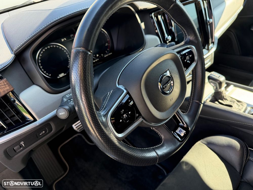 Volvo V90 2.0 D4 R-Design Geartronic - 10