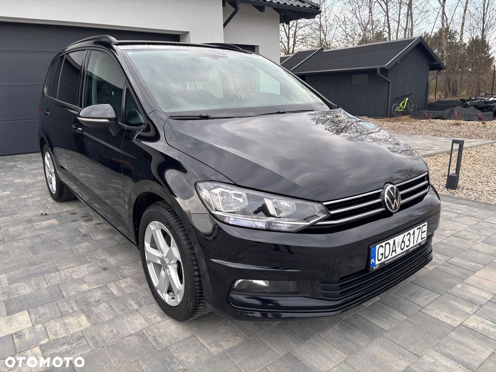 Volkswagen Touran - 2